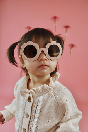 
            
                Load image into Gallery viewer, Daisy Sunglasses Kids
            
        